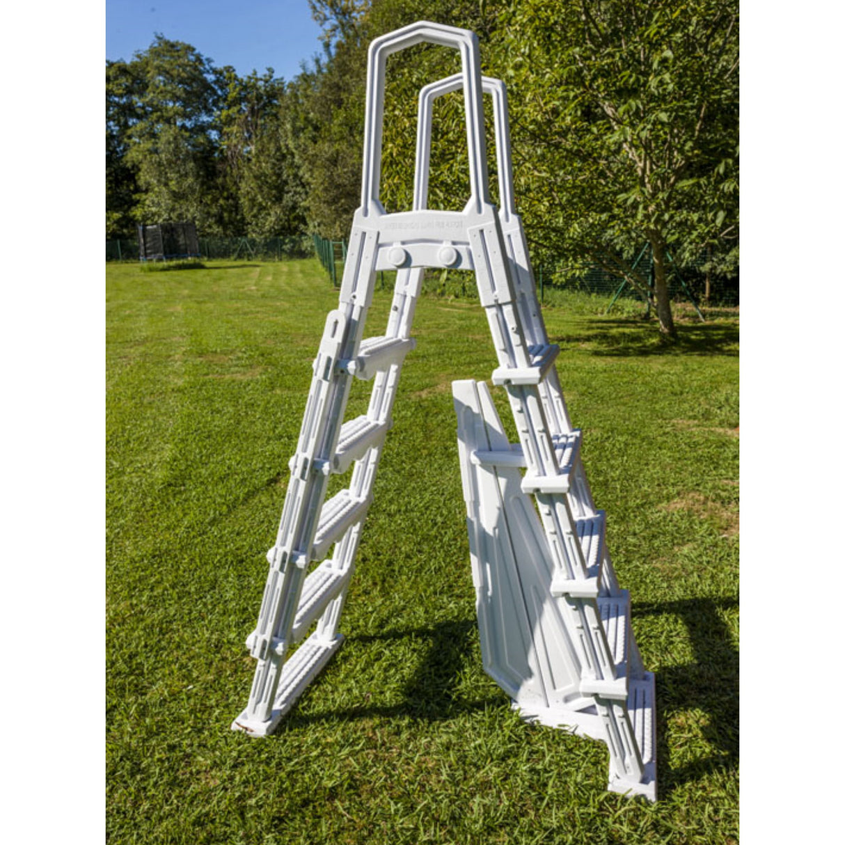 Échelle de sécurité GRE Premium en PEHD pour piscines hors sol - pour hauteurs de piscine 120 cm - 132 cm - Stock B